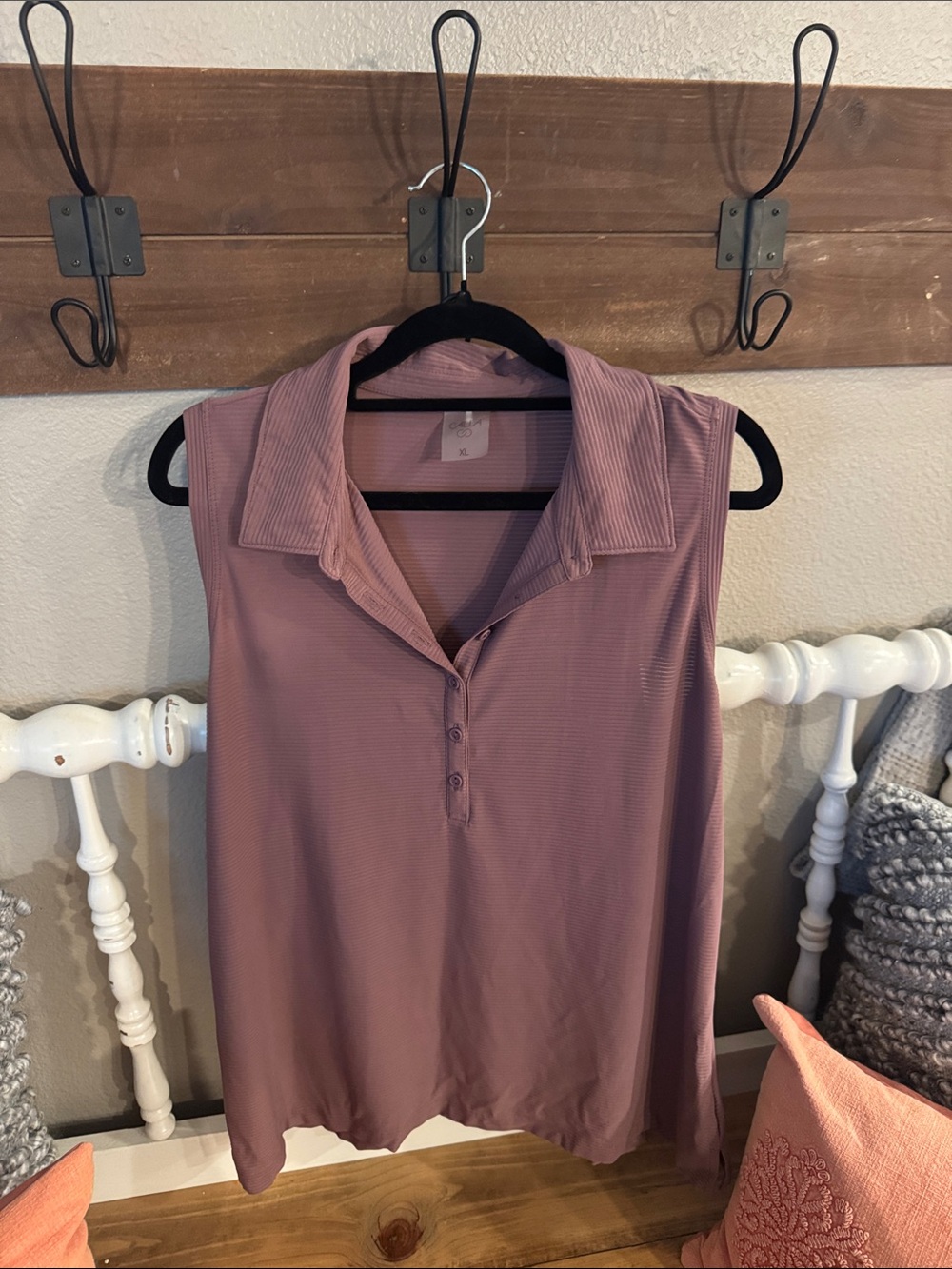 CAlia Ribbed Sleeveless Top in Dusty Pink